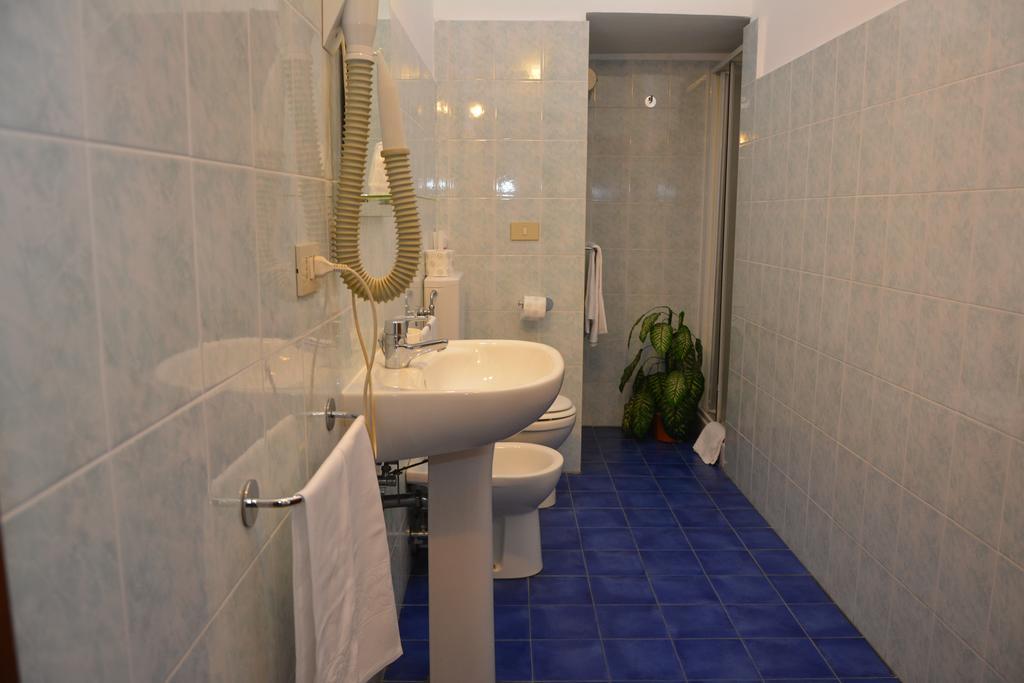 Family Hotel Balbi Genoa Exterior photo